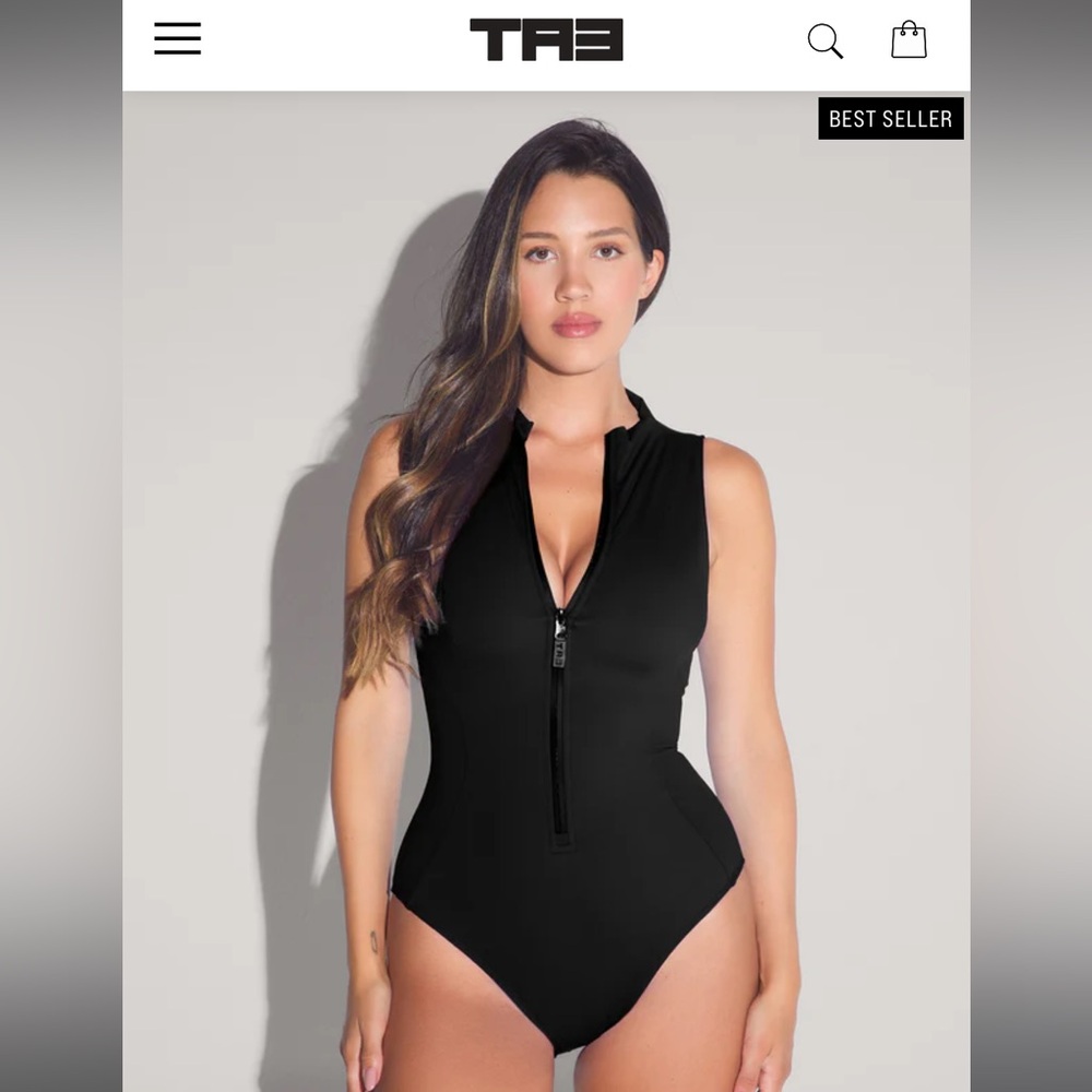 NWT TA3 Sleeveless Surfy